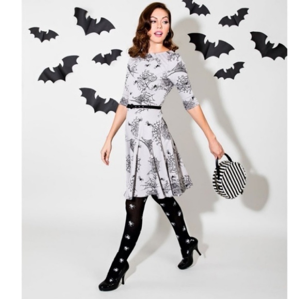 🔥SOLD🔥 Unique Vintage Halloween Spiderweb Dress